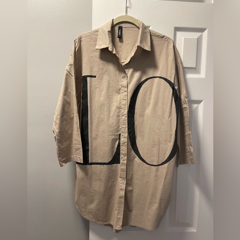 Stylish Tan Blouse with Black Accents